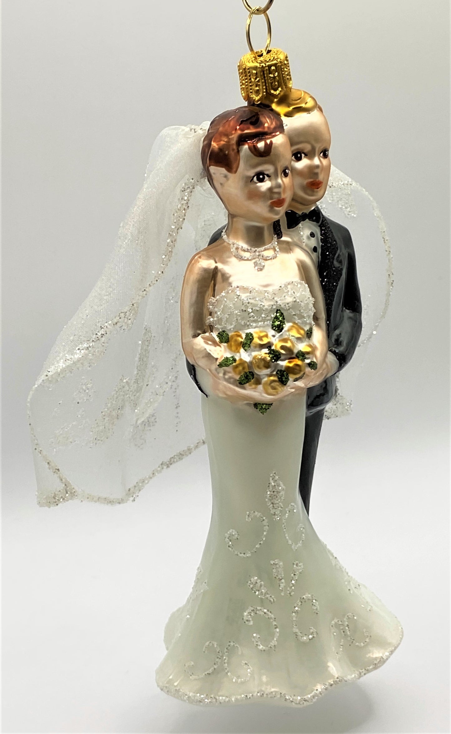 Baumschmuck-Christbaumschmuck-Brautpaar-Schleier-weihnachts-deko-ch-Galerie-Luechinger-4