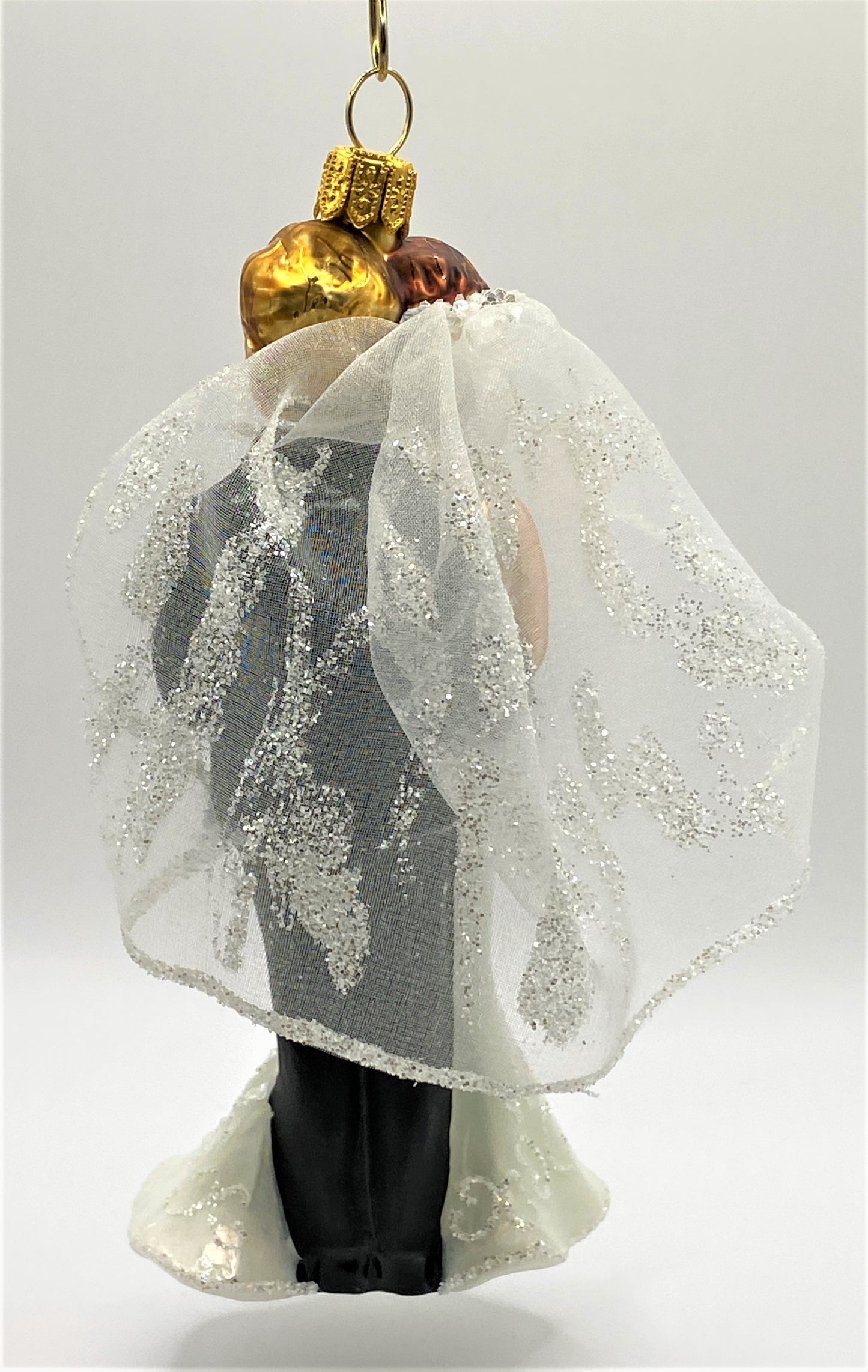 Baumschmuck-Christbaumschmuck-Brautpaar-Schleier-weihnachts-deko-ch-Galerie-Luechinger-5