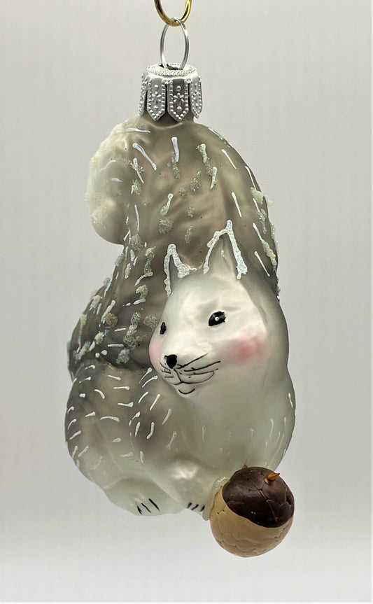 Baumschmuck-Christbaumschmuck-Eichhoernchen-Eichel-weihnachts-deko-ch-Galerie-Luechinger-2