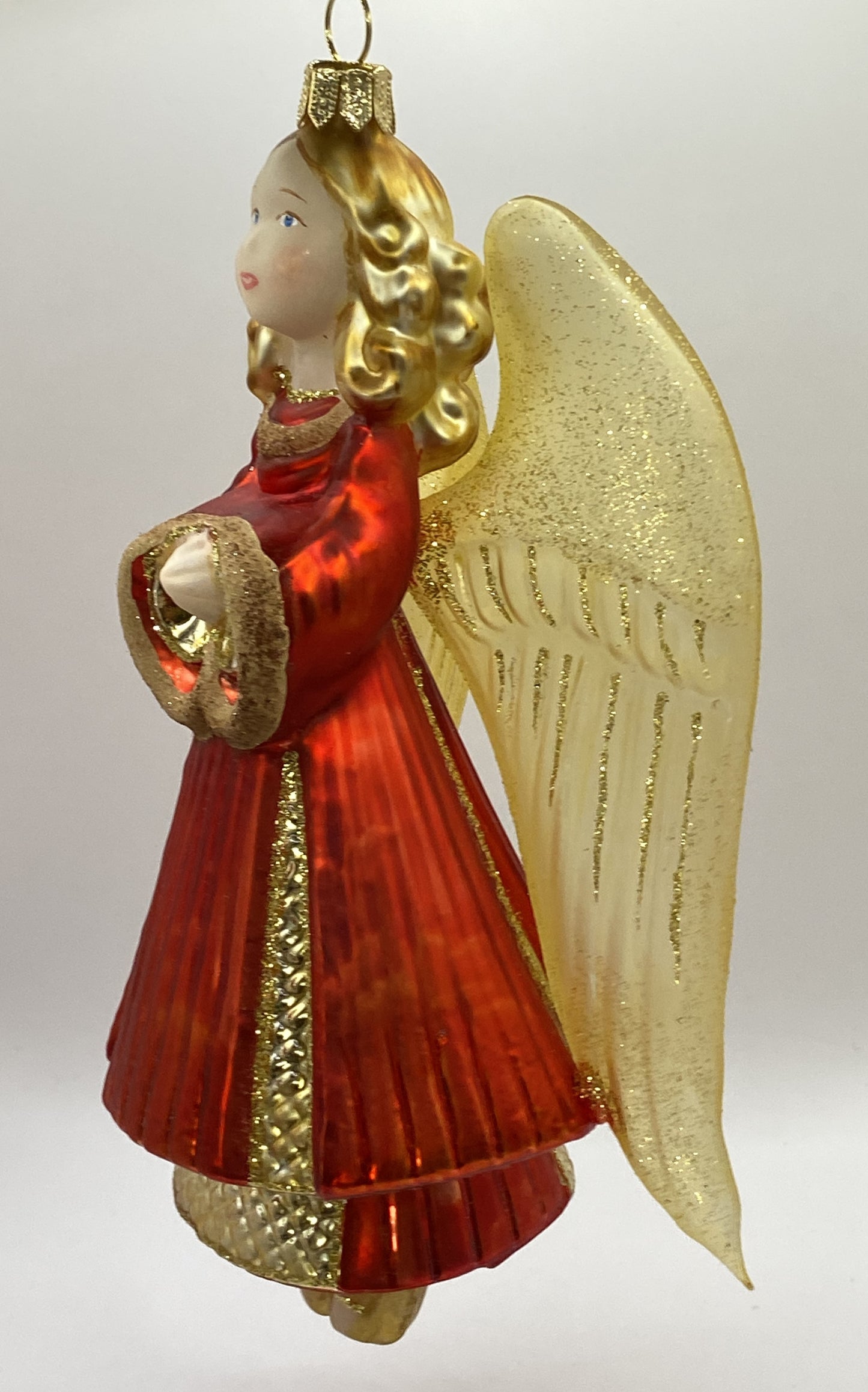 Baumschmuck-Christbaumschmuck-Engel-goldene-Fluegel-rotes-Kleid-weihnachts-deko-ch-Galerie-L-chinger-IMG_0003