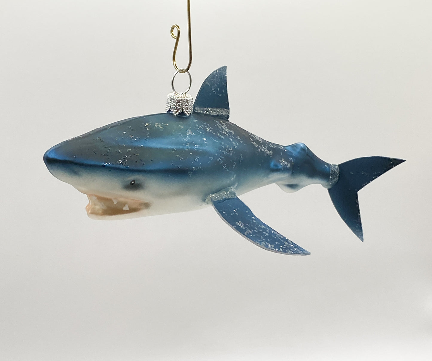 Baumschmuck-Christbaumschmuck-Haifisch-Meer-Raubfisch-weihnachts-deko-ch-Galerie-Luechinger