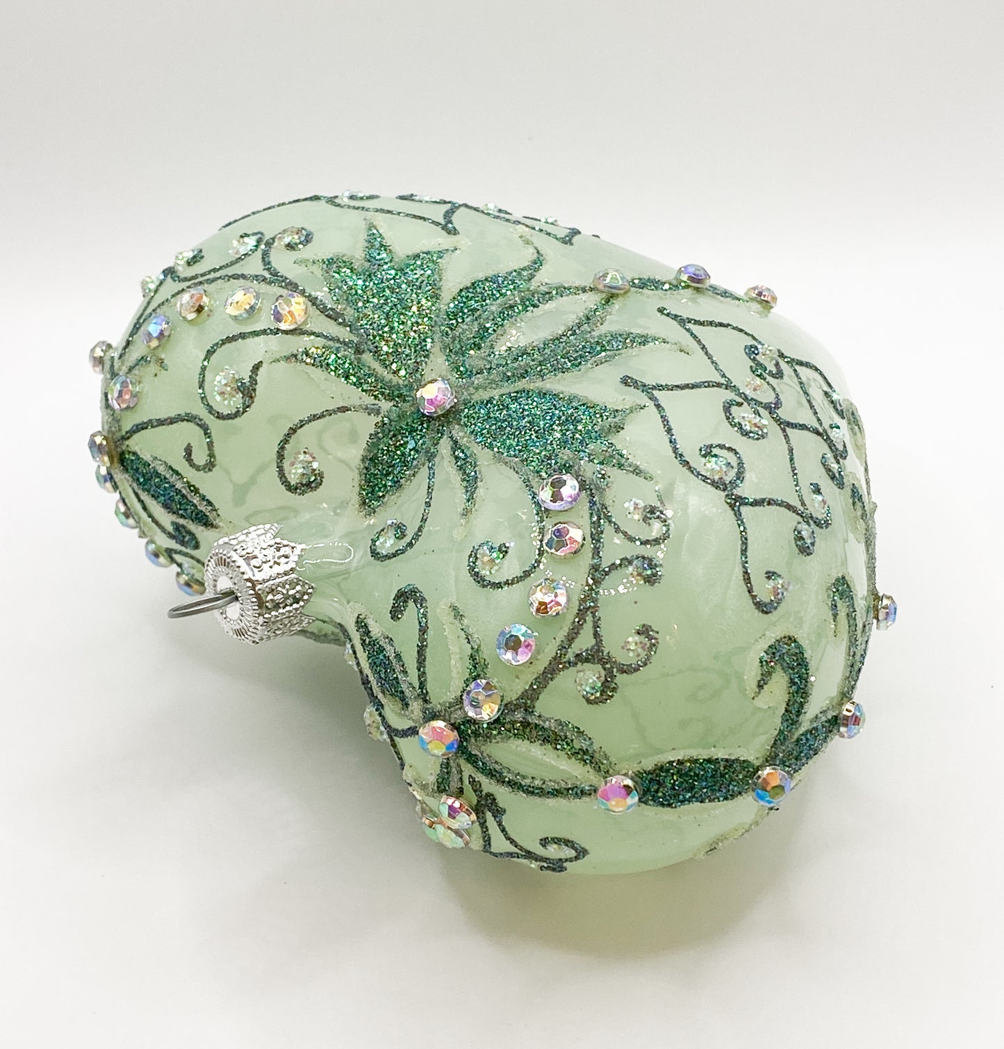 Baumschmuck-Christbaumschmuck-Herz-liebe-gruen-weihnachts-deko-ch-Galerie-Luechinger1