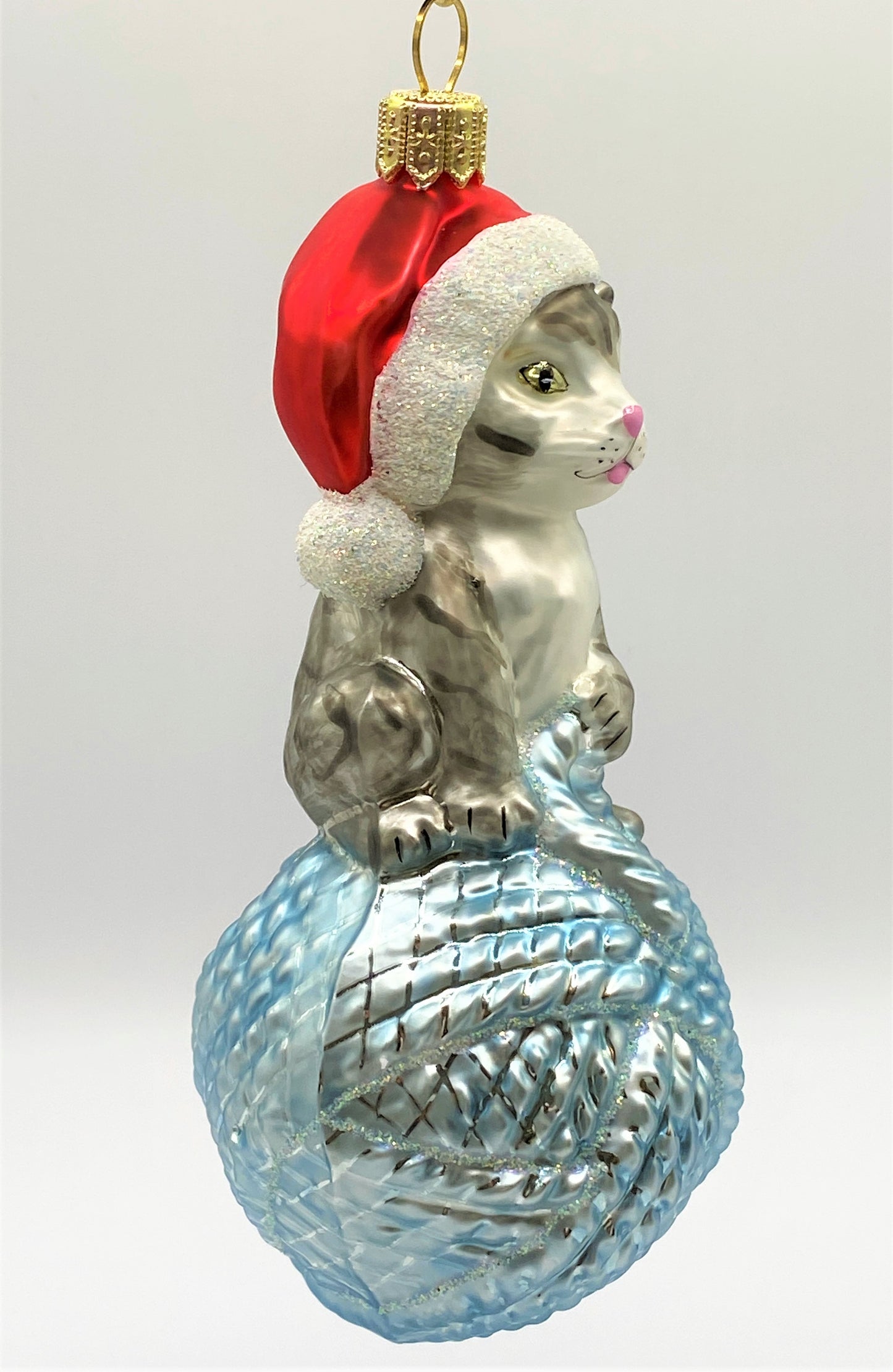Baumschmuck-Christbaumschmuck-Katze-Weihnachtsmuetze-Wolle-weihnachts-deko-ch-Galerie-Luechinger-3