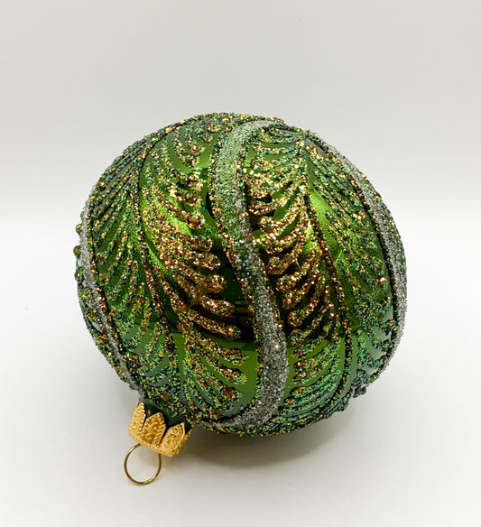 Baumschmuck-Christbaumschmuck-Kugel-gruen-gold-blatt-weihnachts-deko-ch-Galerie-Luechinger1