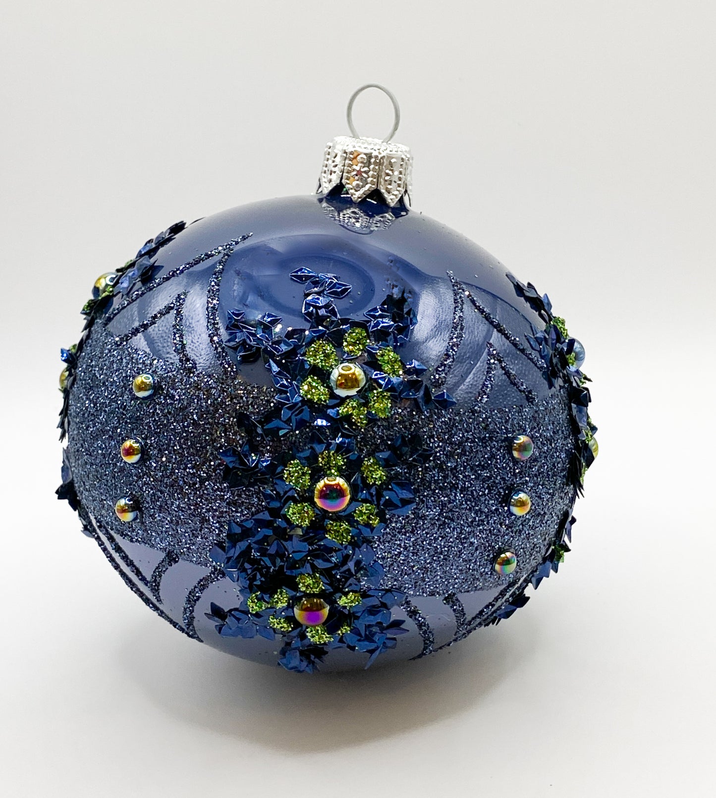 Baumschmuck-Christbaumschmuck-Kugel-gruen-petrol-blauweihnachts-deko-ch-Galerie-Luechinger