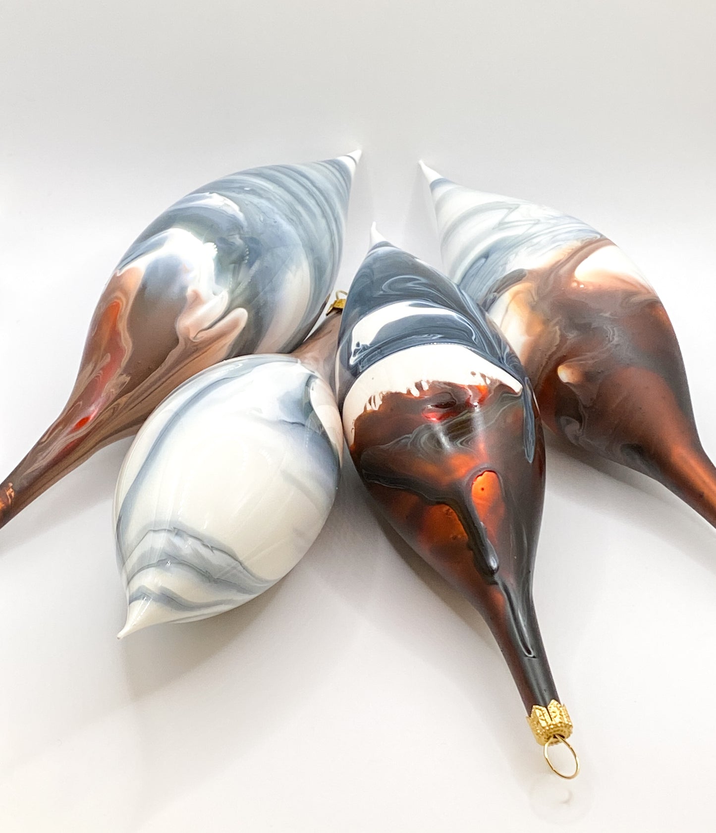 Baumschmuck-Christbaumschmuck-Olive-marmoriert-weihnachts-deko-ch-Galerie-Luechinger-ch10