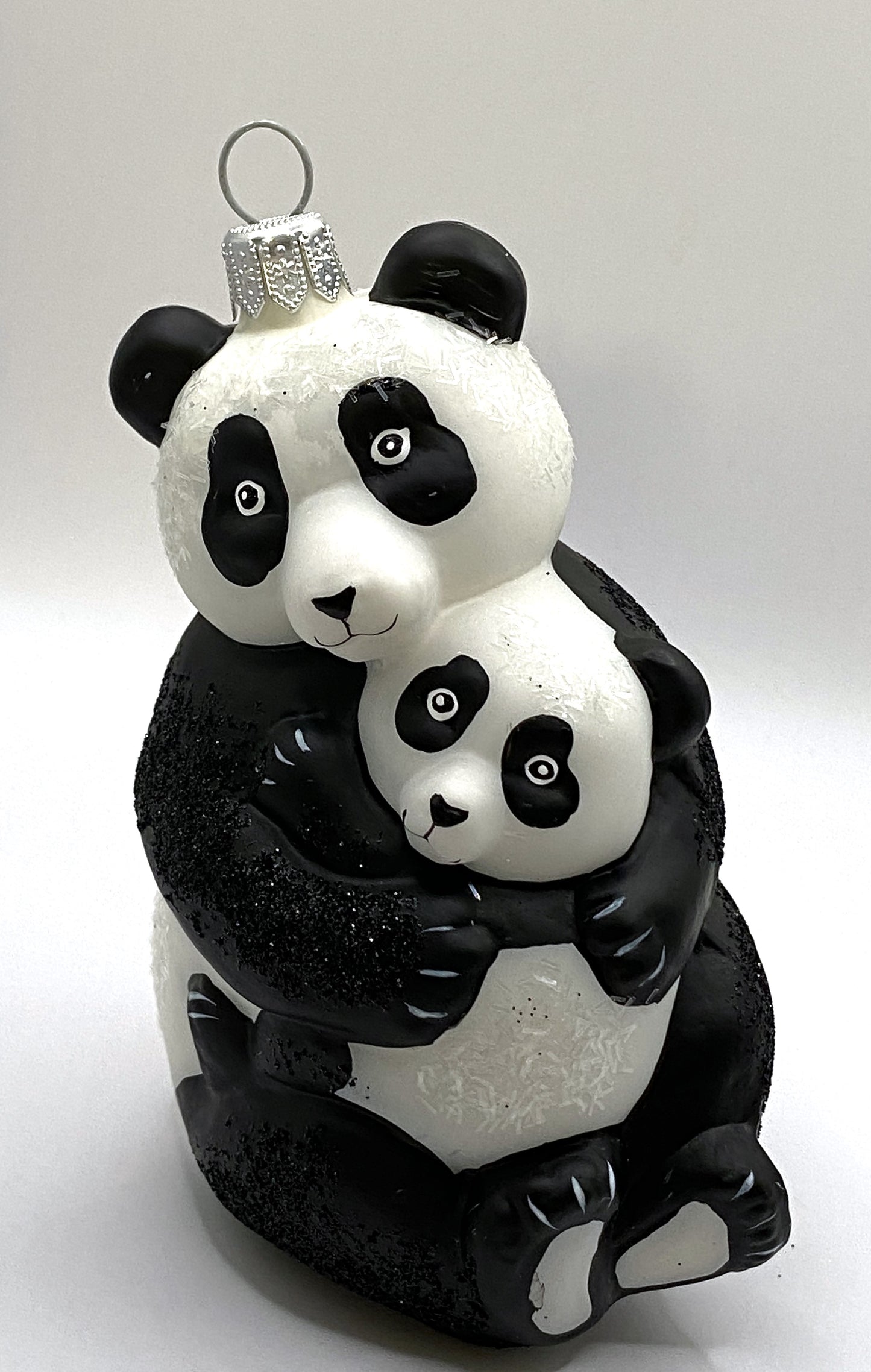 Baumschmuck-Christbaumschmuck-Pandabaer-Asien-bedrohte-Tierart-weihnachts-deko-ch-Galerie-Luechinger-1