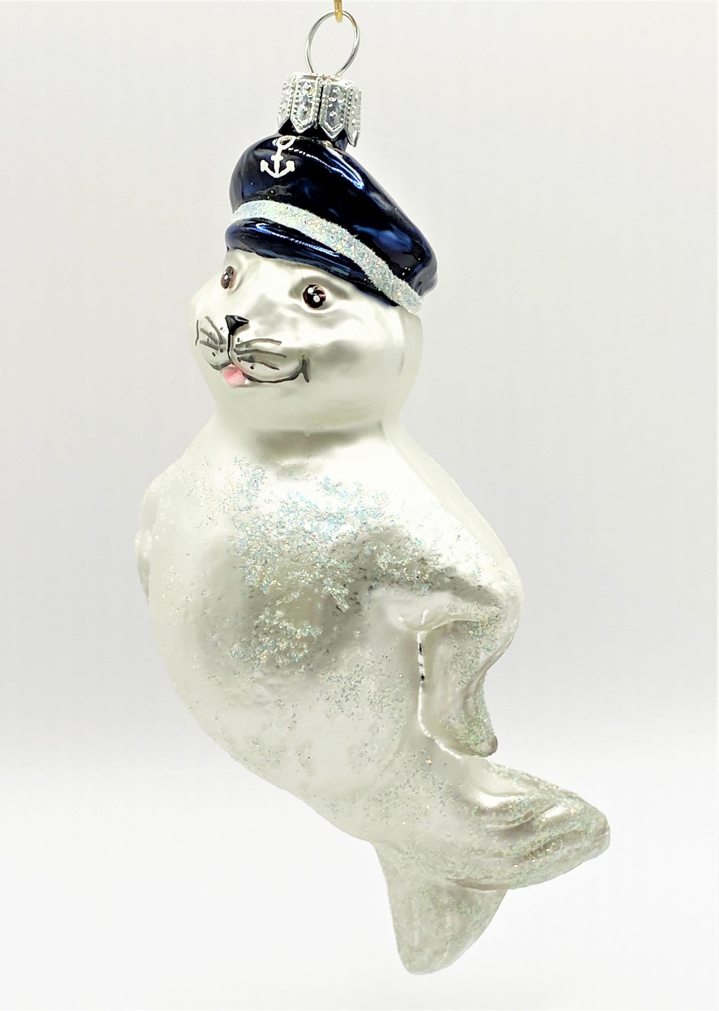 Baumschmuck-Christbaumschmuck-Robbe-Matrose-Muetze-Eis-Norden-weihnachts-deko-ch-Galerie-Luechinger-1