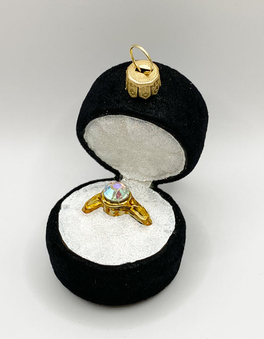 Baumschmuck-Christbaumschmuck-Schmuck-Kaestchen-Ring-weihnachts-deko-ch-Galerie-Luechinger