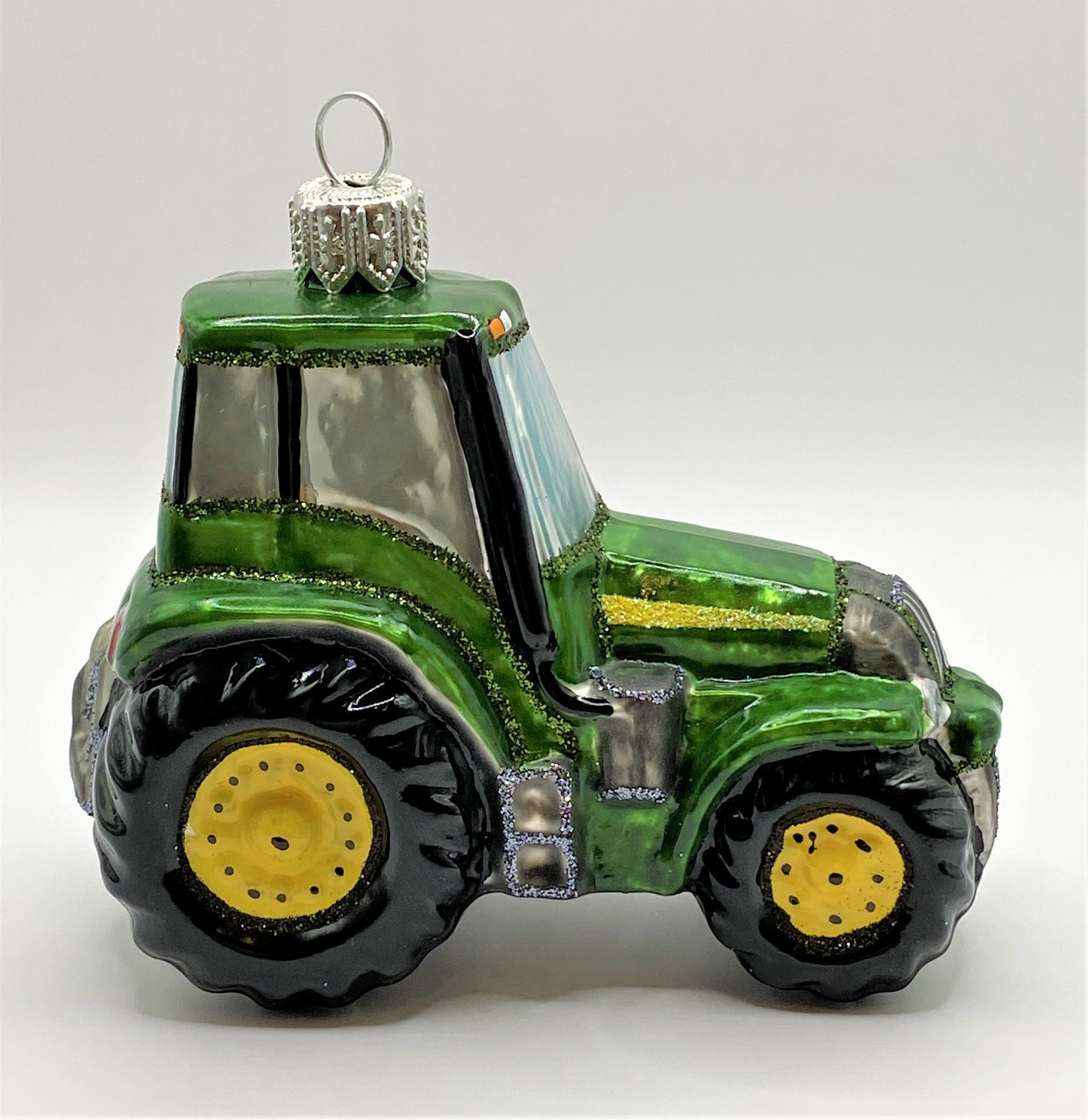 Baumschmuck-Christbaumschmuck-Traktor-Gruen-Gelbe-Raeder-Bauernhof-Landwirtschaft-weihnachts-deko-ch-Galerie-Luechinger-3