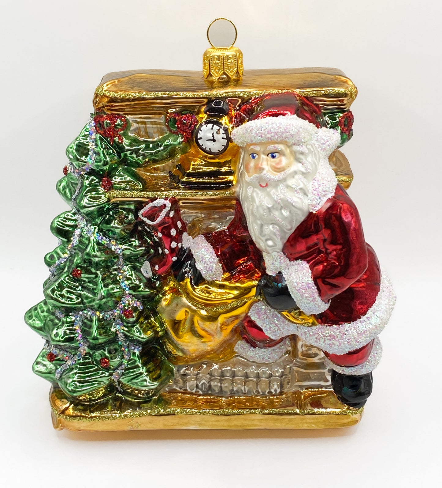 Baumschmuck-Christbaumschmuck-Weihnachten-Santa-Weihnachtsmann-Kamin-Geschenke-Weihnachtssocke-weihnachts-deko-ch-Galerie-Luechinger1