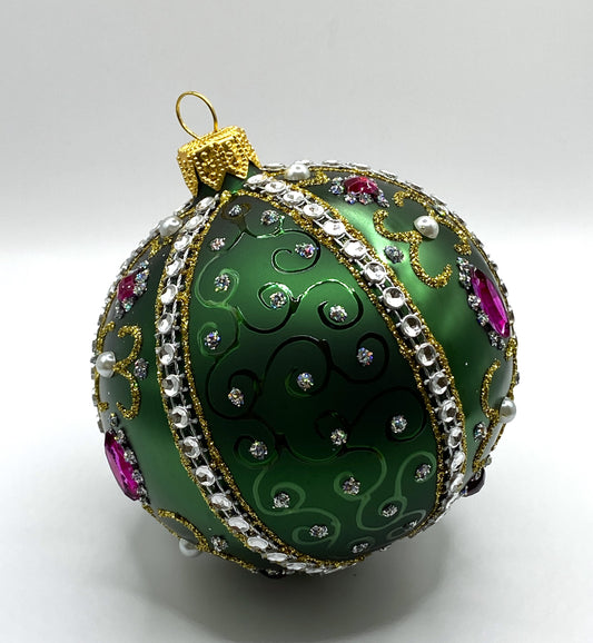 Baumschmuck-Christbaumschmuck-Weihnachts-Kugel-dunkelgruen-Schmucksteine-weihnachts-deko-ch-Galerie-Luechinger-2