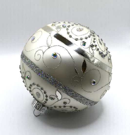 Baumschmuck-Christbaumschmuck-Weihnachts-Kugel-silber-weiss-weihnachts-deko-ch-Galerie-Luechinger-5