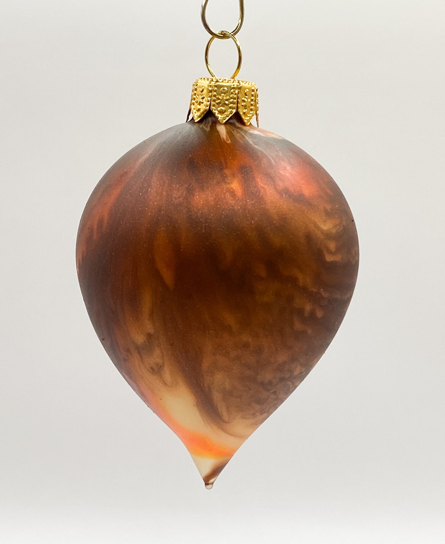 Baumschmuck-Christbaumschmuck-Zapfen-marmoriert-weihnachts-deko-ch-Galerie-Luechinger-ch12