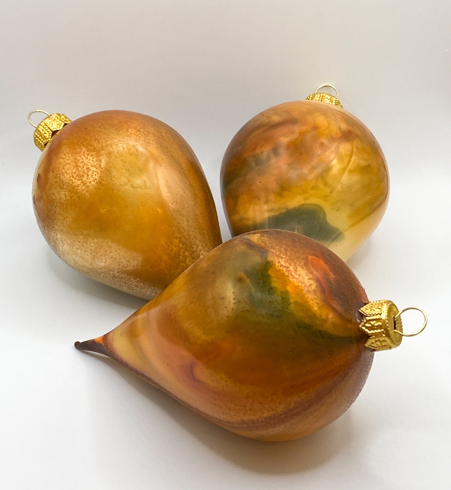 Baumschmuck-Christbaumschmuck-Zapfen-marmoriert-weihnachts-deko-ch-Galerie-Luechinger-ch15