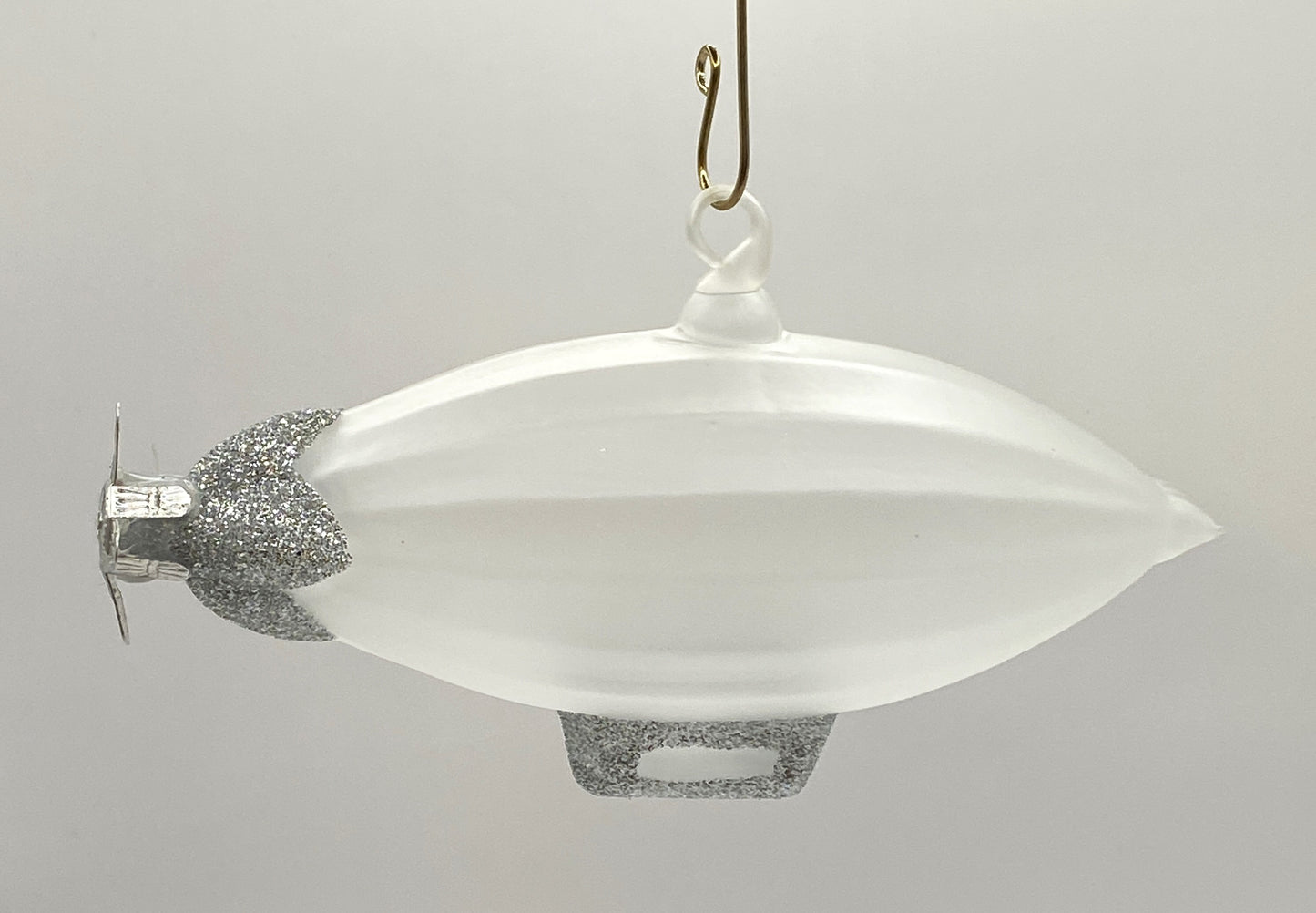 Baumschmuck-Christbaumschmuck-Zeppelin-Nostagie-weihnachts-deko-ch-Galerie-L-chinger-IMG_0003