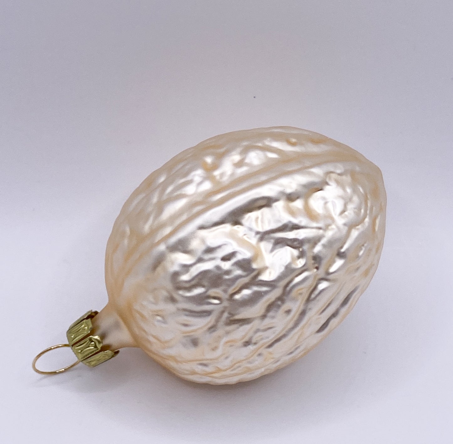 Baumschmuck-Christbaumschmuck-baumnuss-walnuss-weihnachts-deko-ch-Galerie-Luechinger2
