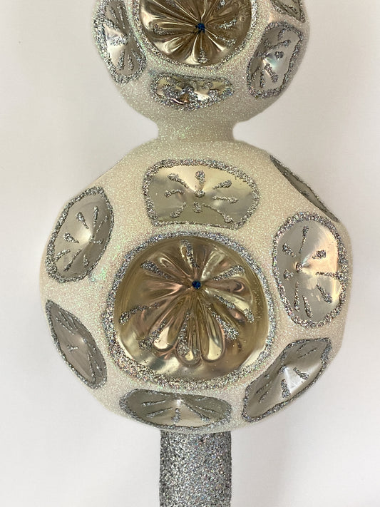 Baumschmuck-Christbaumschmuck-baumspitze-weiss-silber-reflex-weihnachts-deko-ch-Galerie-Luechinger1