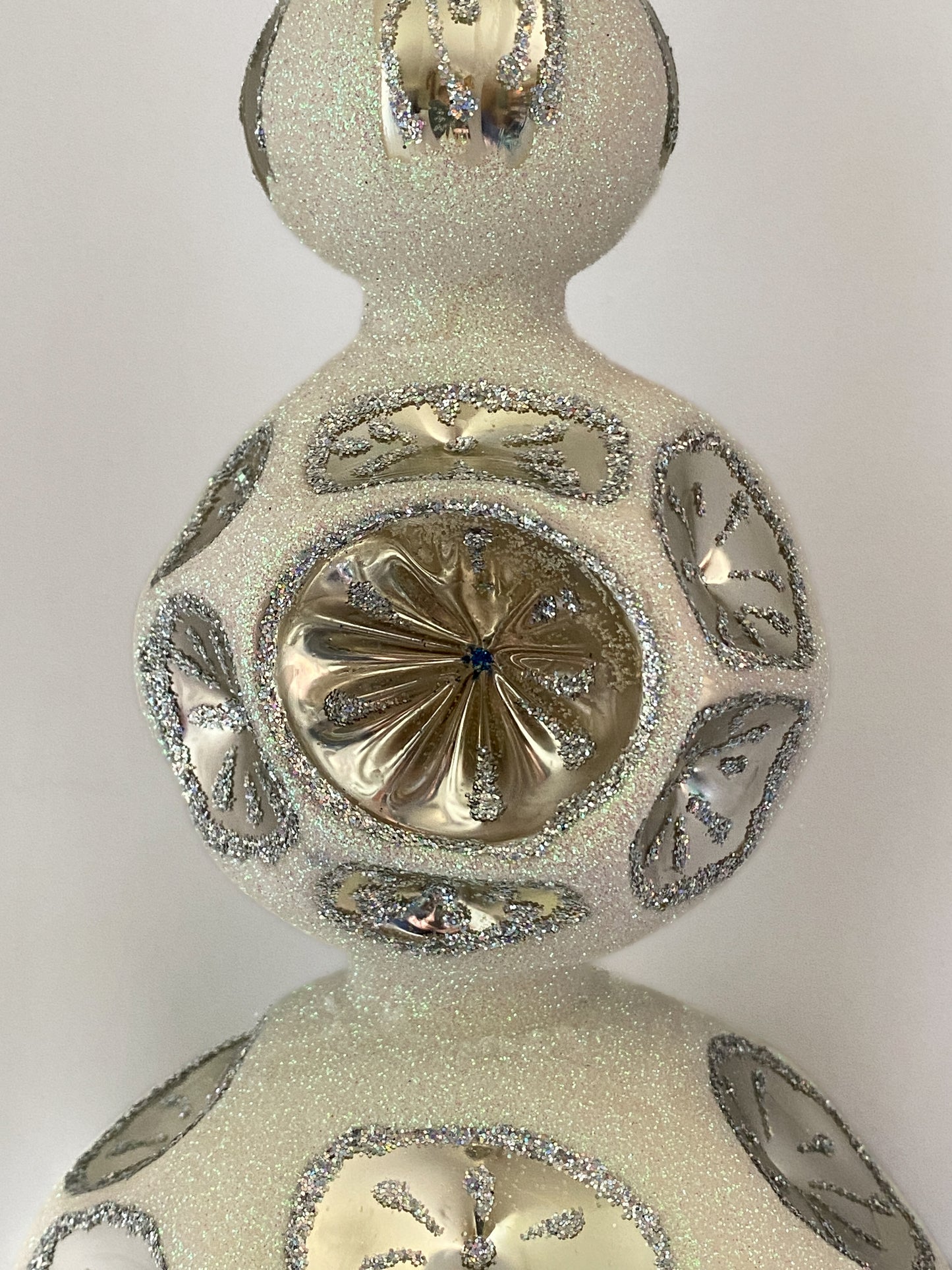Baumschmuck-Christbaumschmuck-baumspitze-weiss-silber-reflex-weihnachts-deko-ch-Galerie-Luechinger2
