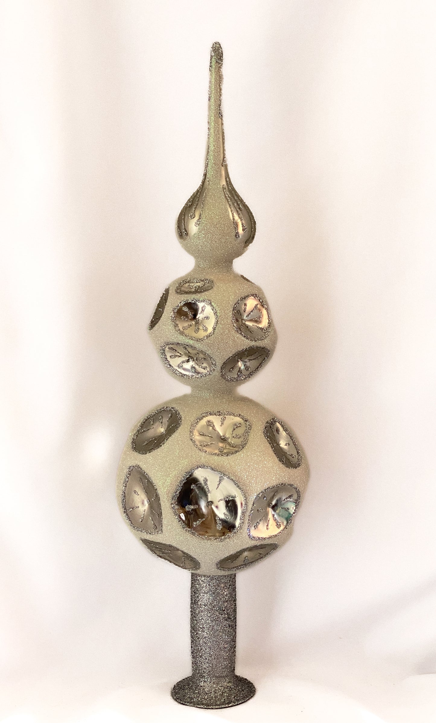 Baumschmuck-Christbaumschmuck-baumspitze-weiss-silber-reflex-weihnachts-deko-ch-Galerie-Luechinger3