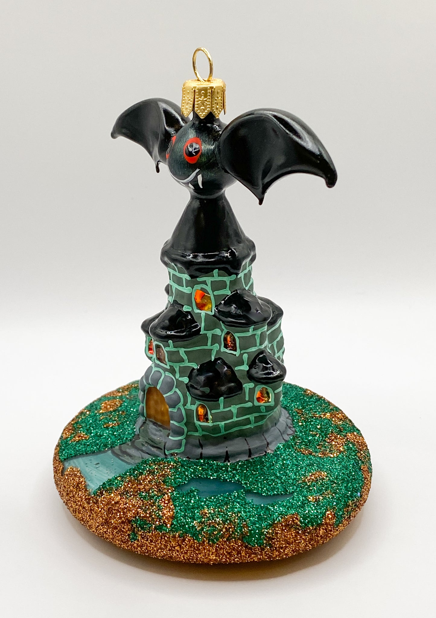 Baumschmuck-Christbaumschmuck-burg-dracula-weihnachts-deko-ch-Galerie-Luechinger2