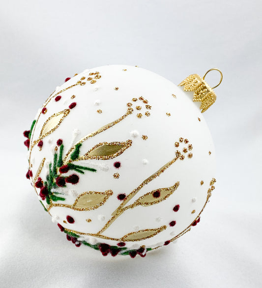 Baumschmuck-Christbaumschmuck-christbaumkugel-weiss-blaetter-ranken-natur-weihnachts-deko-ch-Galerie-Luechinger2