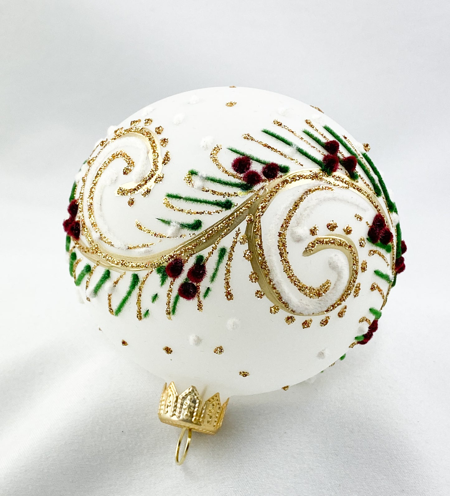Baumschmuck-Christbaumschmuck-christbaumkugel-weiss-blaetter-ranken-natur-weihnachts-deko-ch-Galerie-Luechinger5