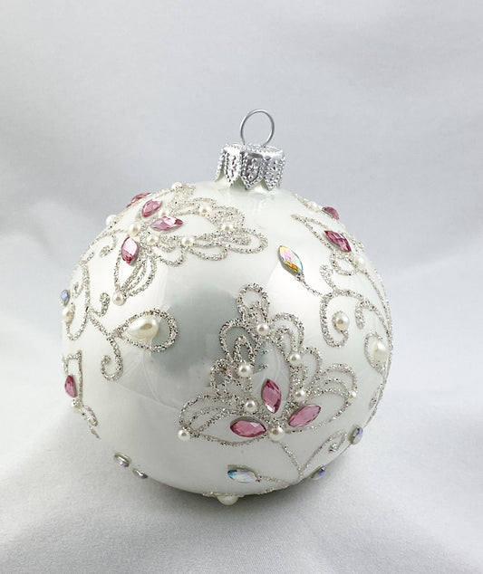 Baumschmuck-Christbaumschmuck-christbaumkugel-weiss-blueten-weihnachts-deko-ch-Galerie-Luechinger4