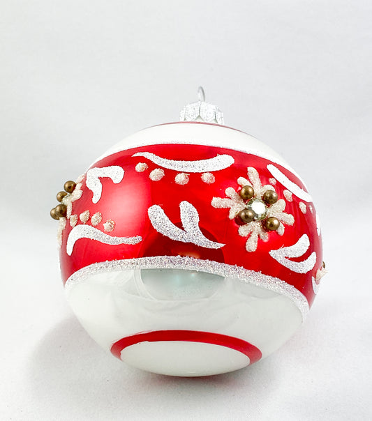 Baumschmuck-Christbaumschmuck-christbaumkugel-weiss-rot-weihnachts-deko-ch-Galerie-Luechinger3