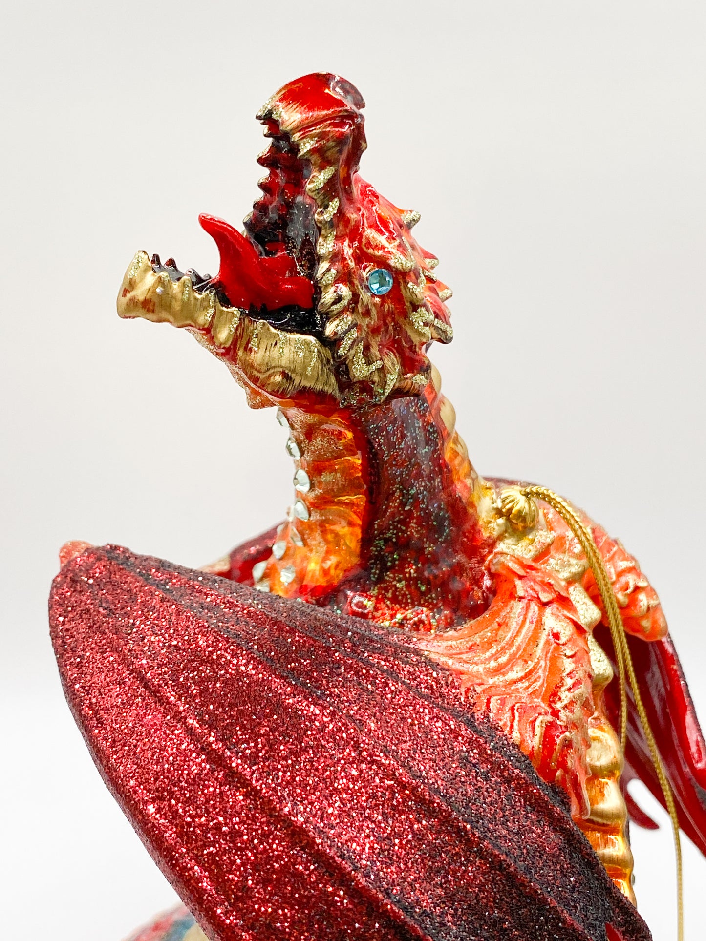 Baumschmuck-Christbaumschmuck-drache-schatz-rot-weihnachts-deko-ch-Galerie-Luechinger3