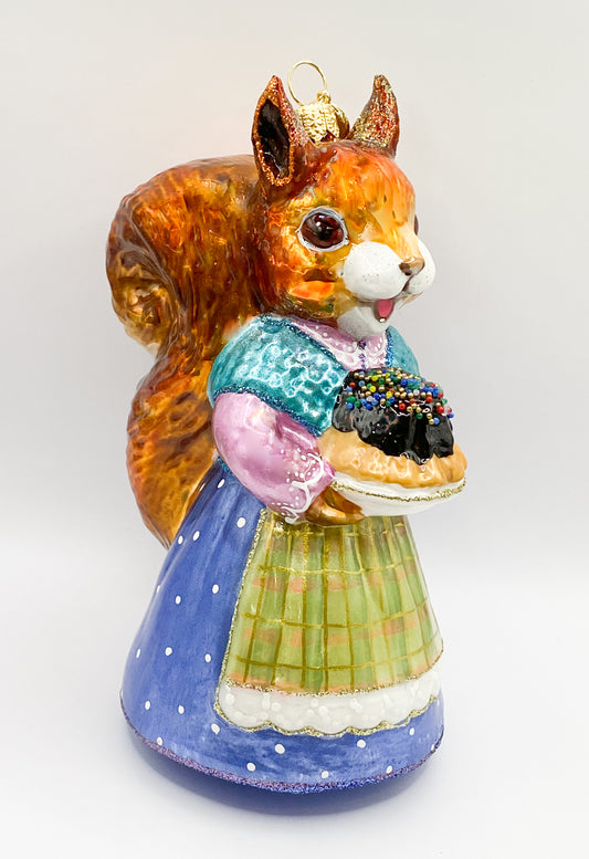 Baumschmuck-Christbaumschmuck-eichhoernchen-kuchen-backen-oma-weihnachts-deko-ch-Galerie-Luechinger1