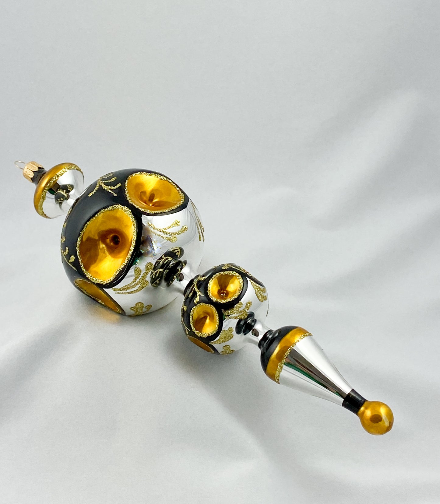 Baumschmuck-Christbaumschmuck-fantasie-reflex-silber-gold-schwarz-weihnachts-deko-ch-Galerie-Luechinger2