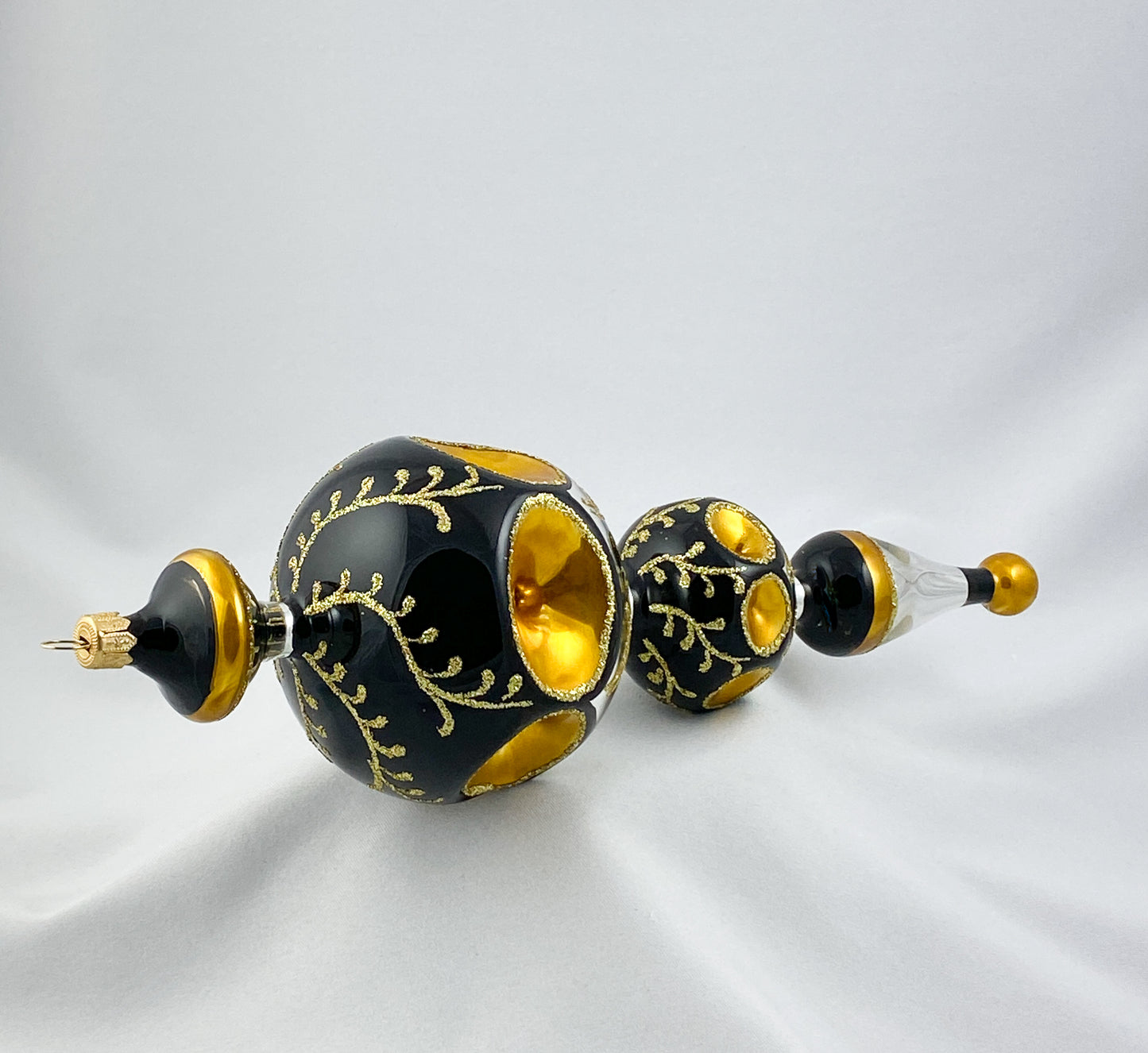 Baumschmuck-Christbaumschmuck-fantasie-reflex-silber-gold-schwarz-weihnachts-deko-ch-Galerie-Luechinger3