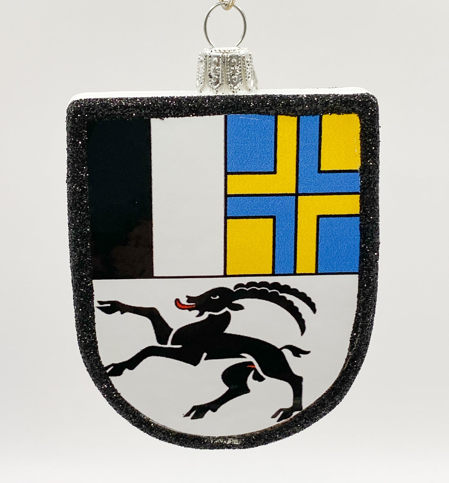 Baumschmuck-Christbaumschmuck-graubuenden-kanton-wappen-eigenprodukt-weihnachts-deko-ch-Galerie-Luechinger