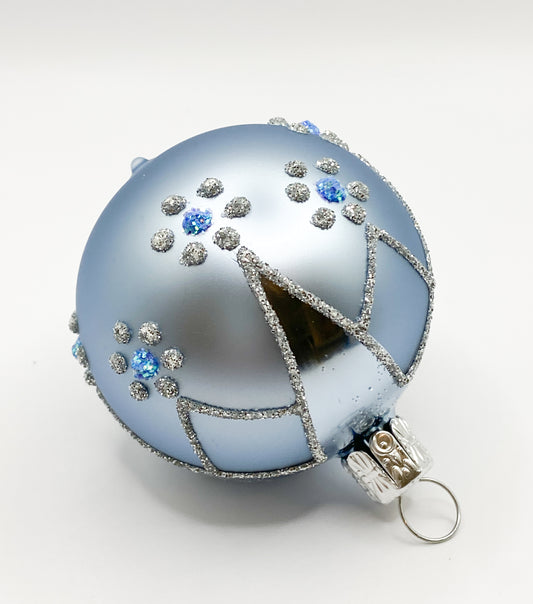 Baumschmuck-Christbaumschmuck-hellblau-kugel-weihnachts-deko-ch-Galerie-Luechinger4