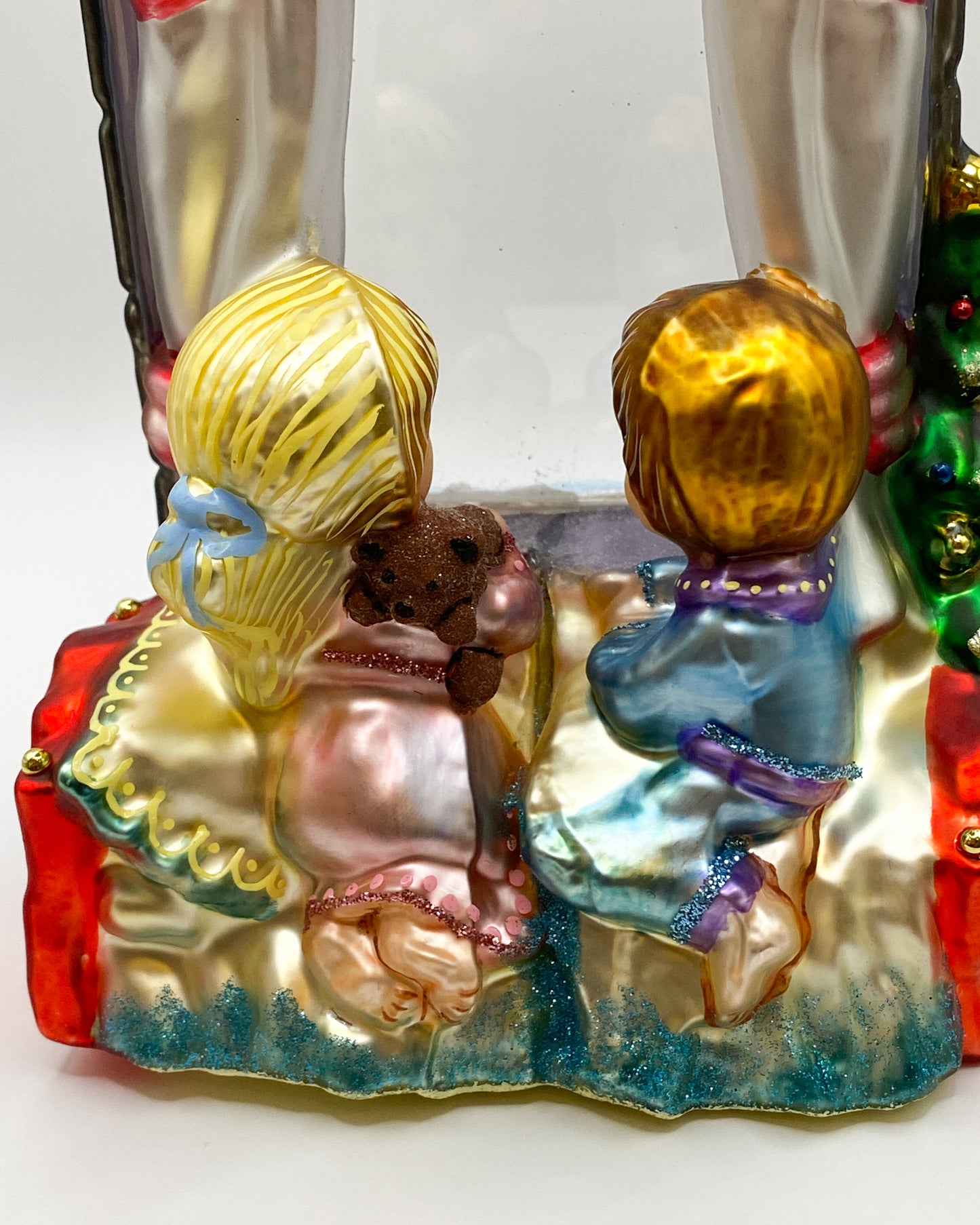 Baumschmuck-Christbaumschmuck-kinder-fenster-weihnachtsvorfreude-warten-mostowski-komozja-weihnachts-deko-ch-Galerie-Luechinger4