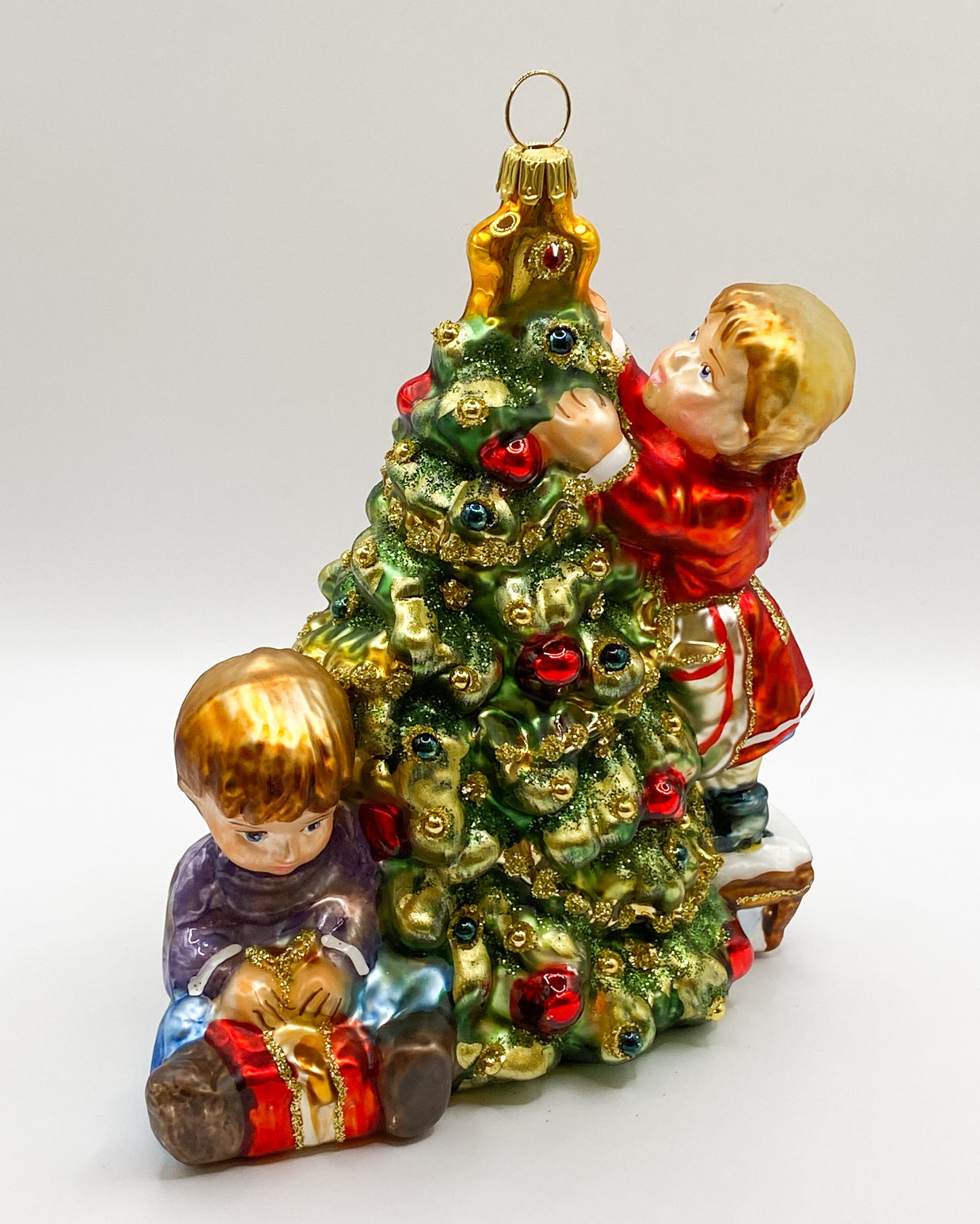 Baumschmuck-Christbaumschmuck-kinder-weihnachtsbaum-schmuecken-vorfreude-mostowski-komozja-weihnachts-deko-ch-Galerie-Luechinger1