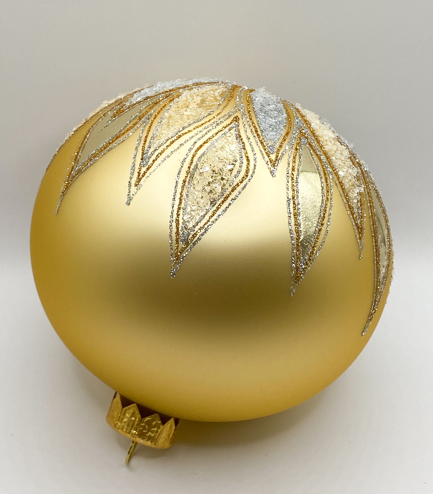 Baumschmuck-Christbaumschmuck-kugel-gold-blaetter-weihnachts-deko-ch-Galerie-Luechinger3