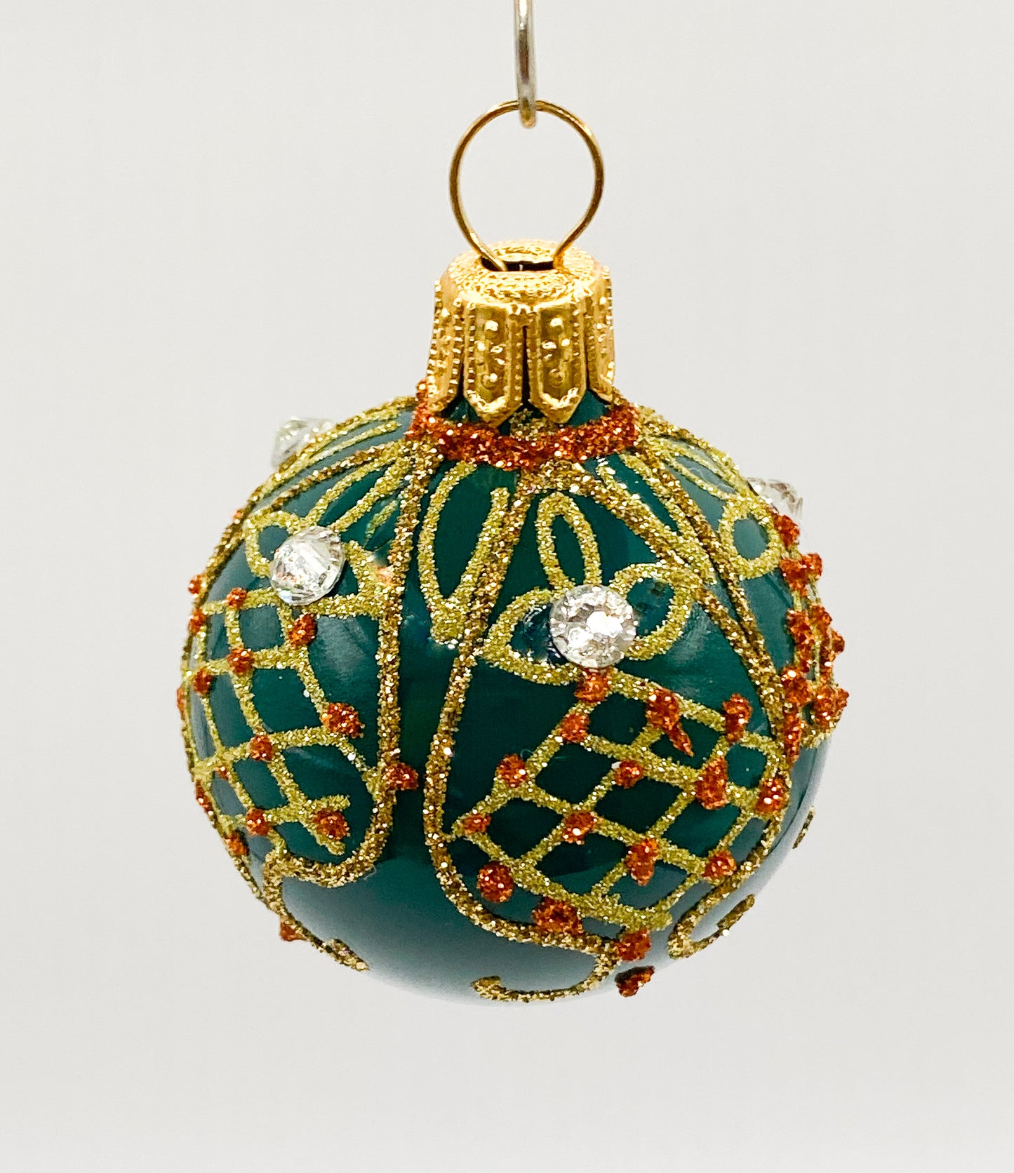 Baumschmuck-Christbaumschmuck-kugel-gruen-gold-weihnachts-deko-ch-Galerie-Luechinger