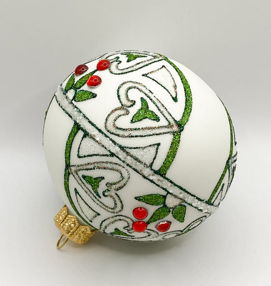 Baumschmuck-Christbaumschmuck-kugel-weiss-gruen-herzchen-jugendstil-weihnachts-deko-ch-Galerie-Luechinger2