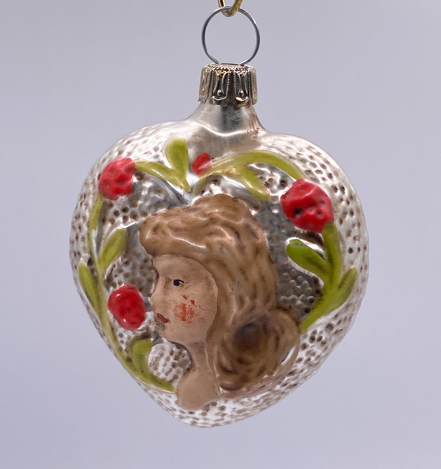 Baumschmuck-Christbaumschmuck-maedchen-herz-vintage-weihnachts-deko-ch-Galerie-Luechinger