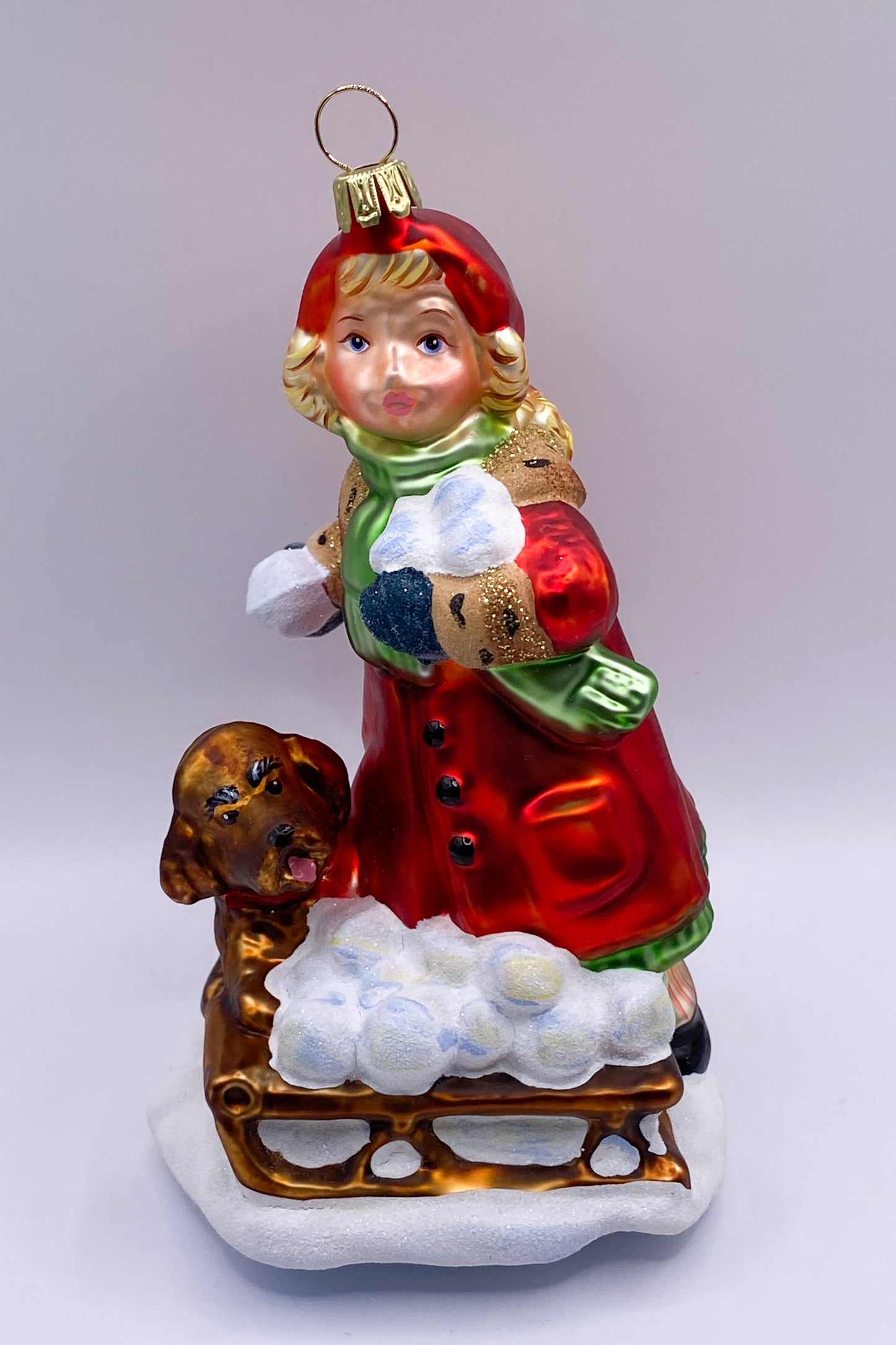 Baumschmuck-Christbaumschmuck-maedchen-schlitten-schneeball-weihnachts-deko-ch-Galerie-Luechinger3