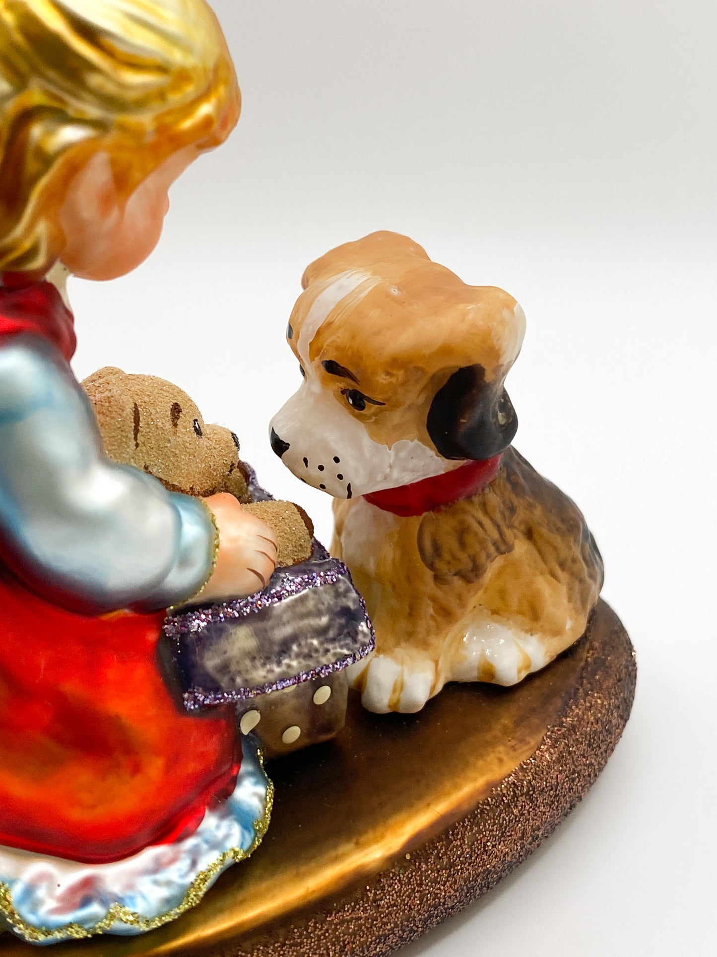 Baumschmuck-Christbaumschmuck-maedchen-teddybaer-kleiner-hund-welpe-mostowski-komozja-weihnachts-deko-ch-Galerie-Luechinger4