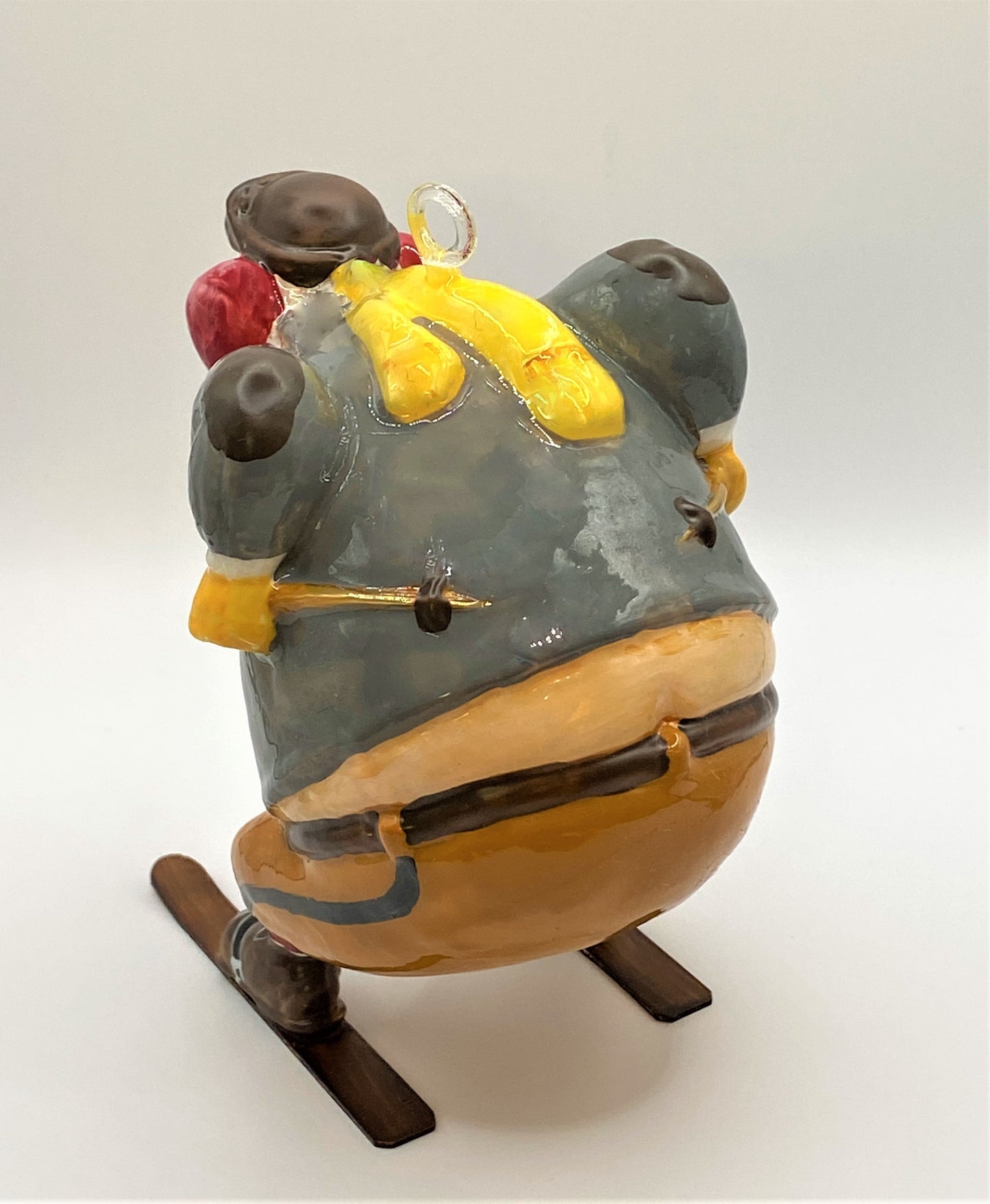 Baumschmuck-Christbaumschmuck-rasender-Skifahrer-Karikatur-Komozja-Mostowski-weihnachts-deko-ch-Galerie-Luechinger-4