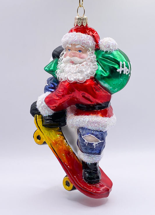 Baumschmuck-Christbaumschmuck-santa-skateboard-skaten-weihnachts-deko-ch-Galerie-Luechinger1