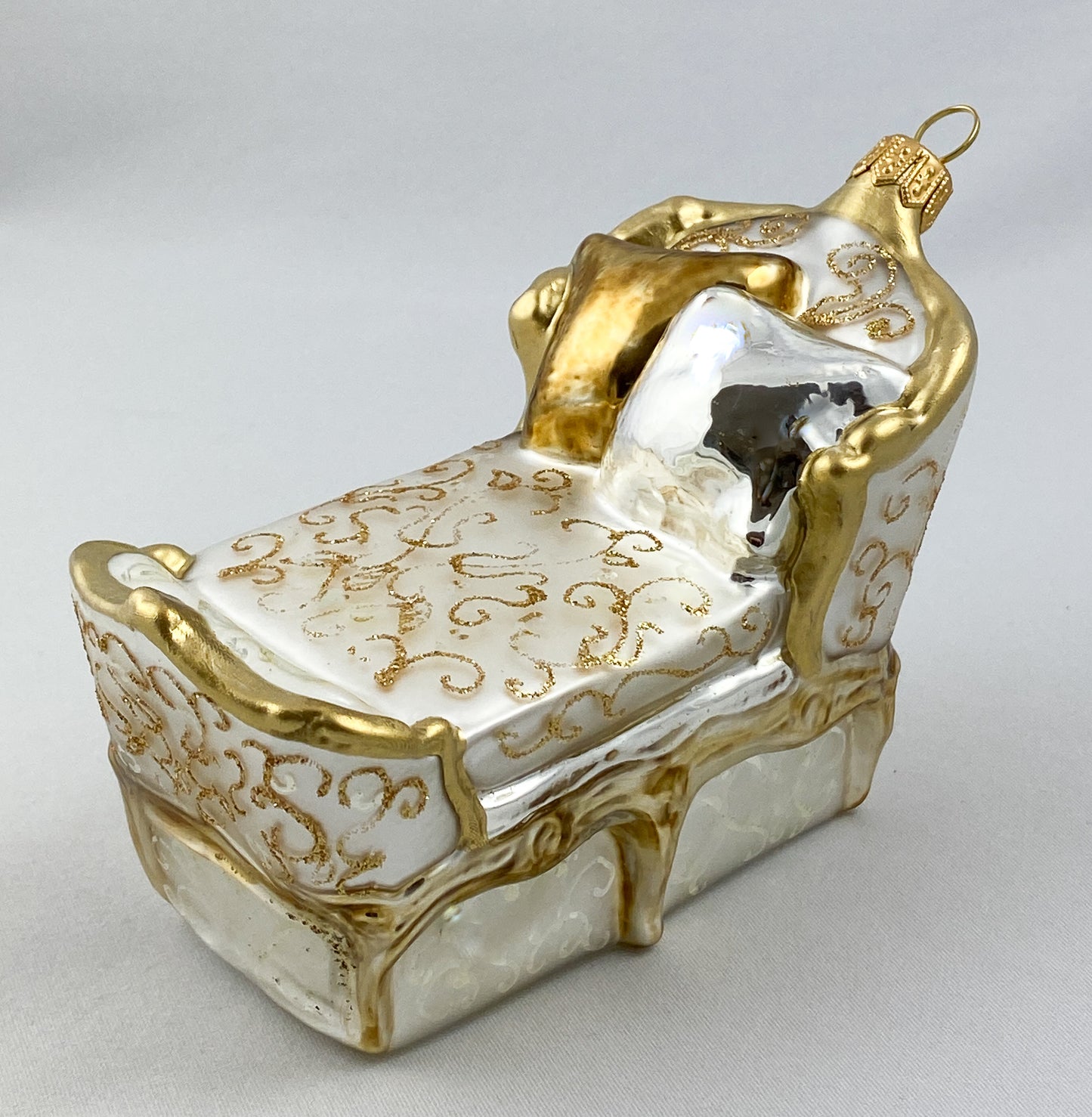 Baumschmuck-Christbaumschmuck-sofa-stuhl-fauteuil-weihnachts-deko-ch-Galerie-Luechinger14