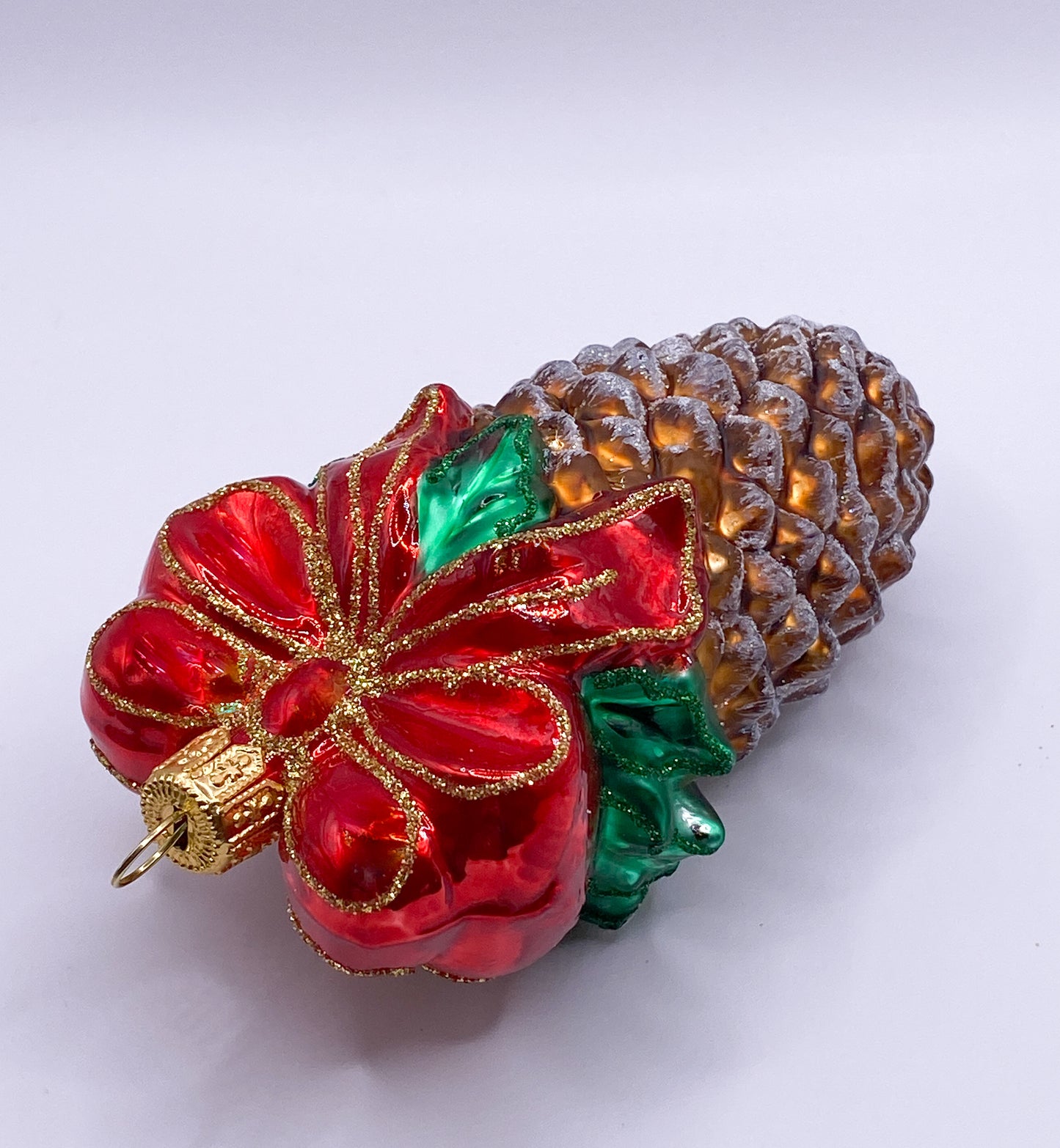 Baumschmuck-Christbaumschmuck-tannzapfen-schleife-weihnachts-deko-ch-Galerie-Luechinger2