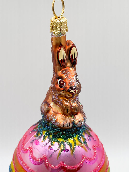 Osterei pink mit Hase