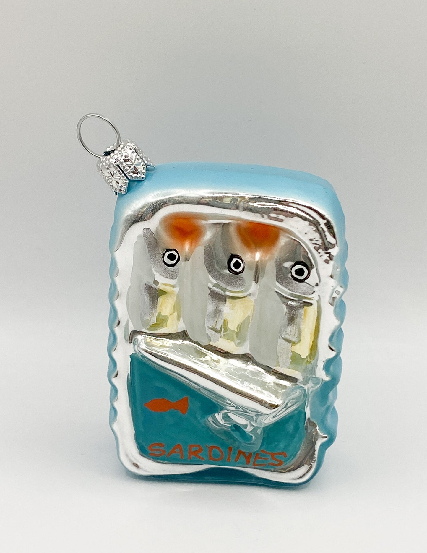 sardine can