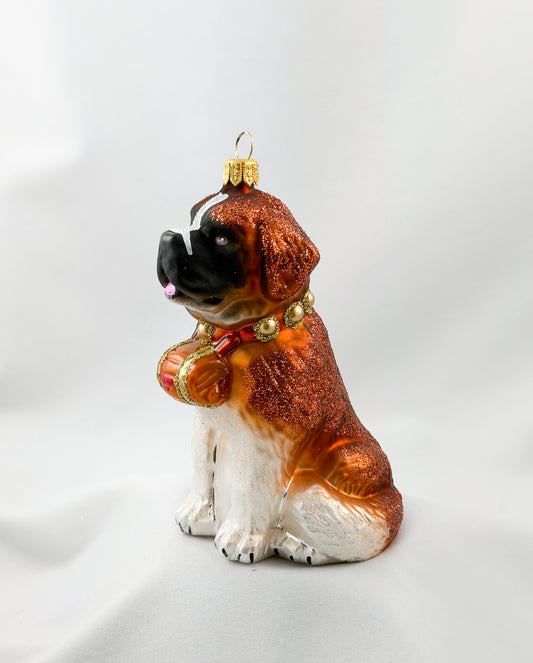 Sitting St. Bernard with barrel
